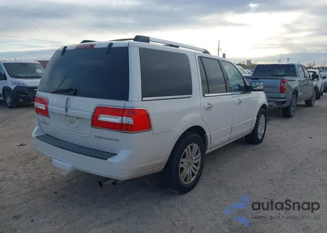 2013 Lincoln Navigator z USA, uszkodzony, nr VIN 5LMJJ2H59DEL03728